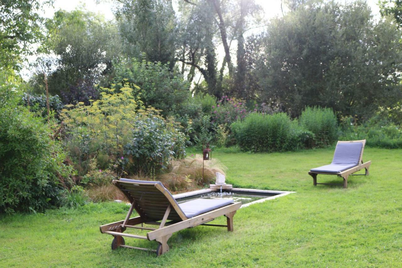 Bed and Breakfast Le Bourgis La Chapelle-Montligeon Esterno foto